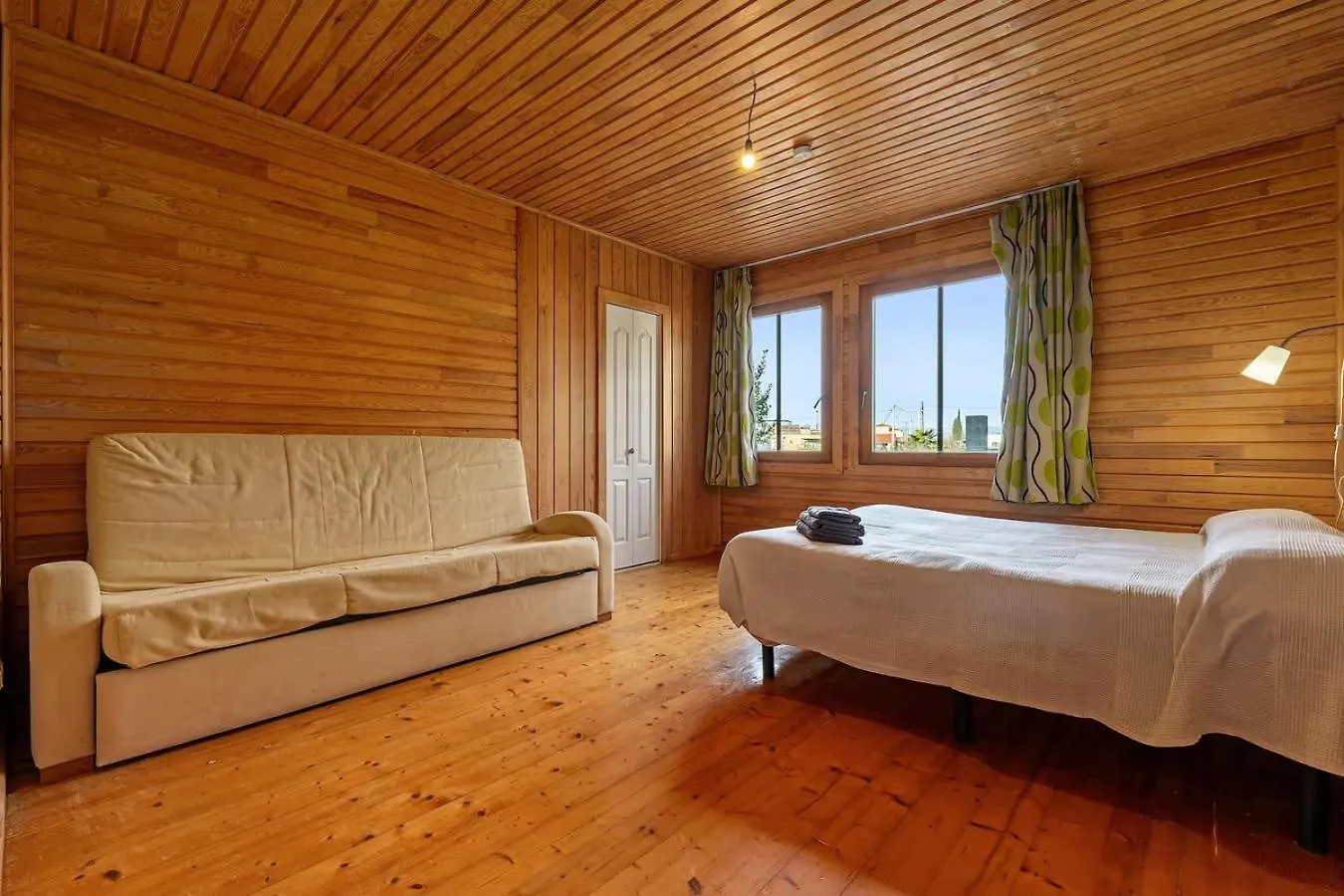 Casa Roger I Clara Villa Els Muntells